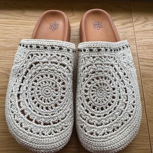 The Sak Women's Crochet Cream Mules